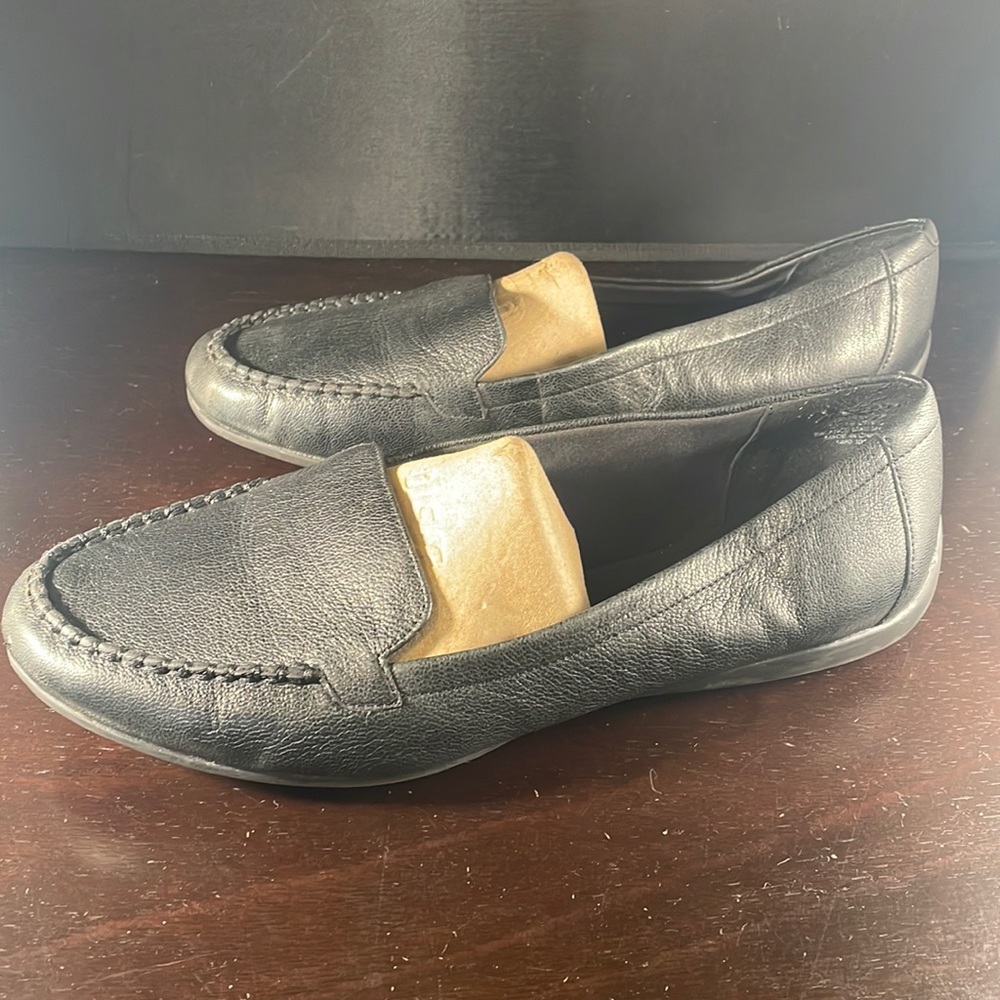 Easy Spirit e360 loafers in black - Picture 3 of 6